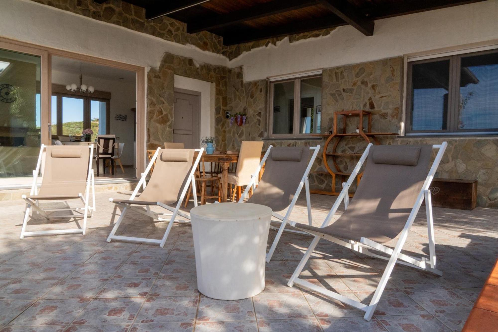 Villa Amea Торе Дей Корсари Екстериор снимка
