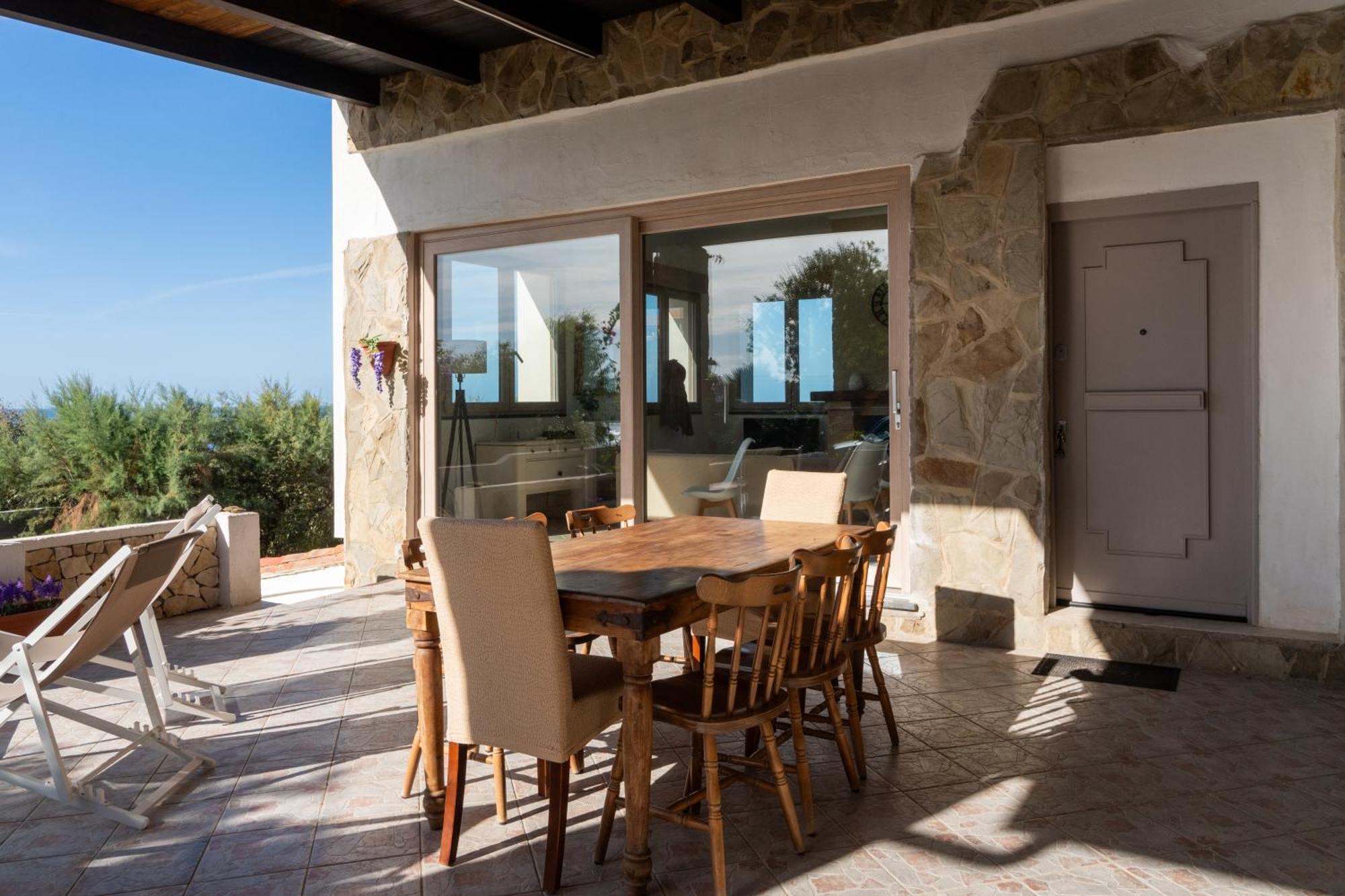 Villa Amea Торе Дей Корсари Екстериор снимка