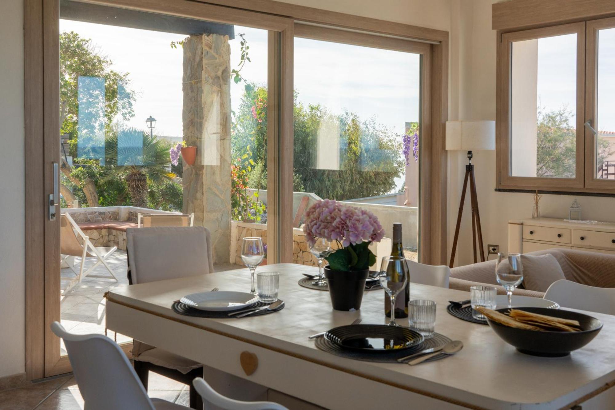 Villa Amea Торе Дей Корсари Екстериор снимка